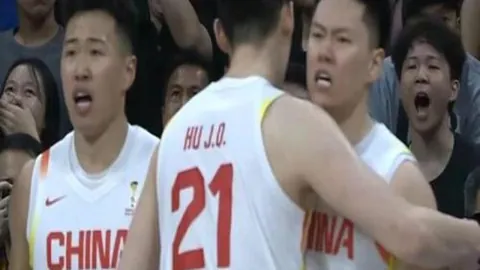 19岁中场新星弗罗霍尔特，三豪门罗马、那不勒斯、布莱顿竞逐，波尔图明日之星引今夏关注