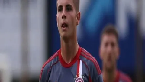 青岛男篮横扫广州男篮，CBA再掀高潮对决